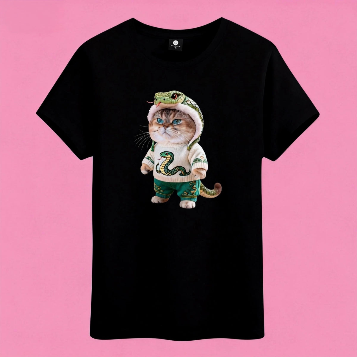 Sunny Brand t-shirt detail, print of cute snake cat graphic black color